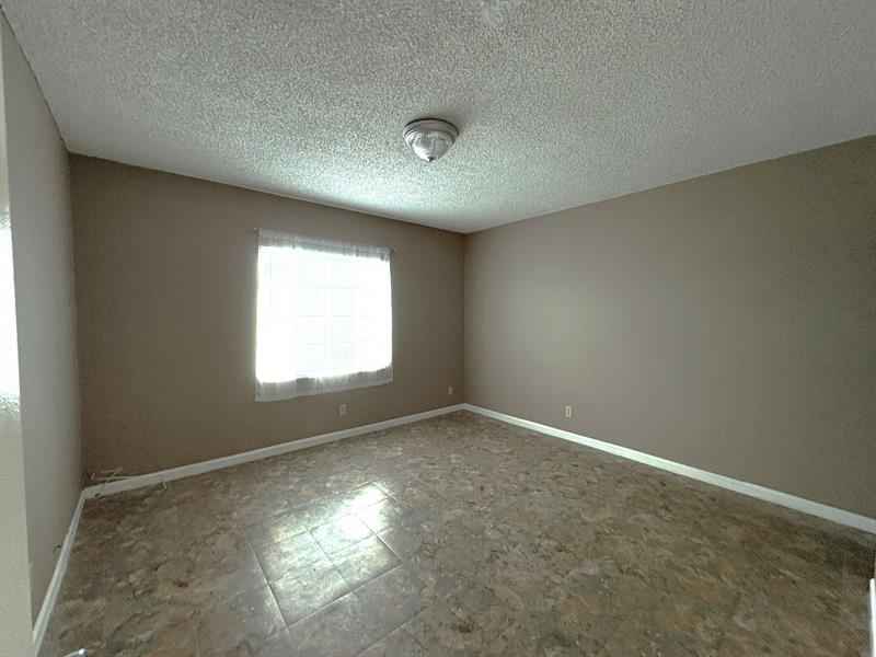 Image 7 of 9 For 120 Cypress Club Dr  234