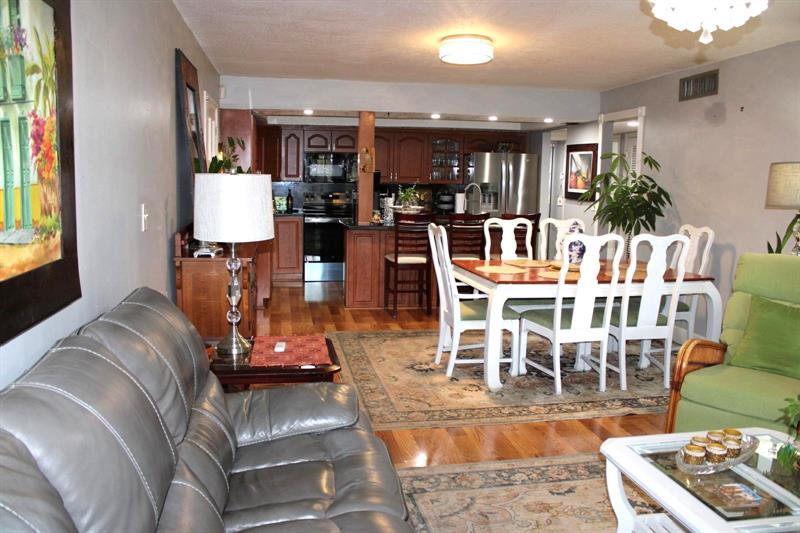 Image 4 of 21 For 432 70 Avenue  232