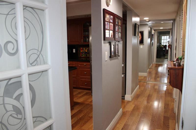 Image 7 of 21 For 432 70 Avenue  232