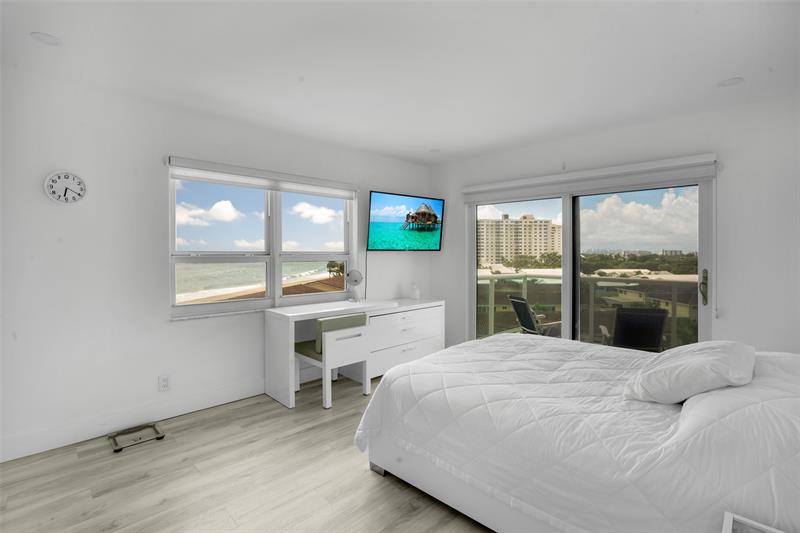 Image 12 of 29 For 6000 Ocean Blvd  6e