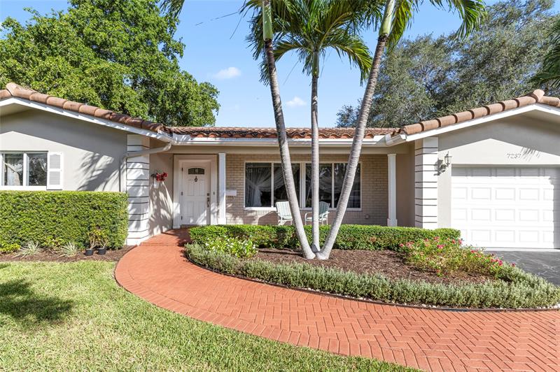 Details for 7237 Tropical Way, Plantation, FL 33317