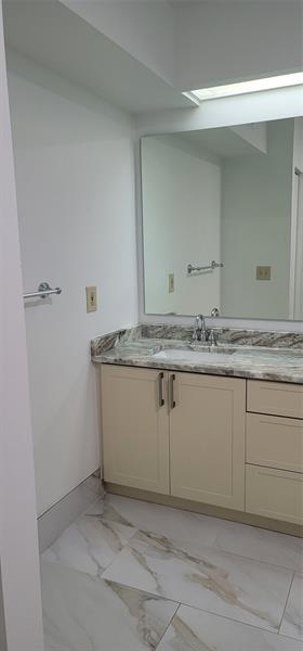 Image 3 of 31 For 10790 14th St  180