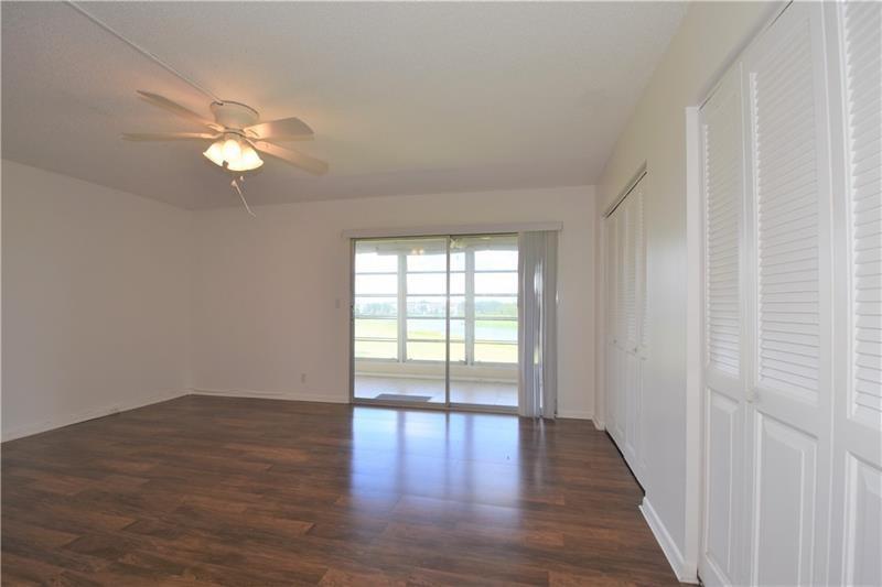 Image 21 of 28 For 2801 Victoria Way  J4