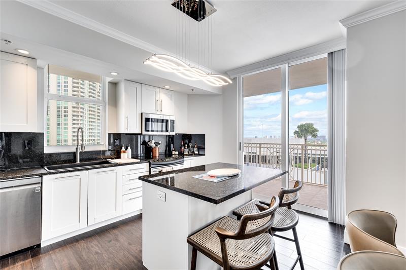 Image 6 of 88 For 511 5th Ave  2104