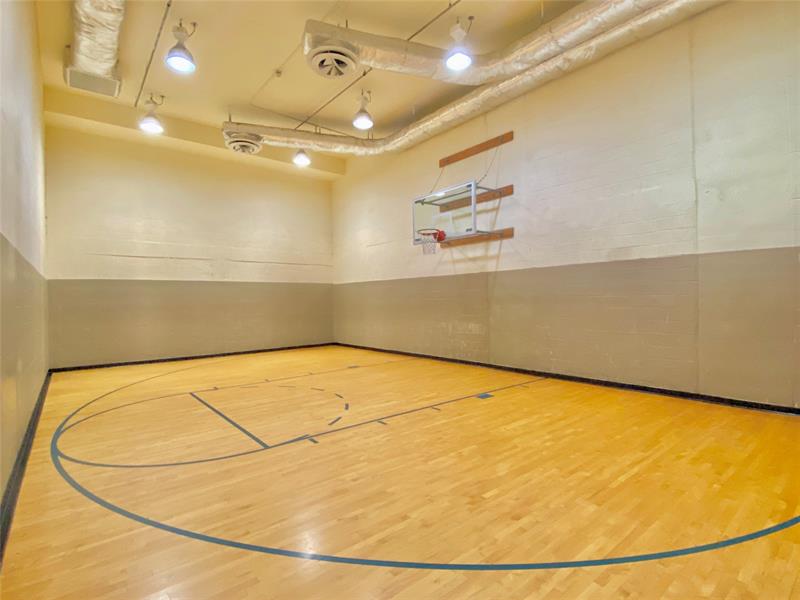 Image 70 of 88 For 511 5th Ave  2104