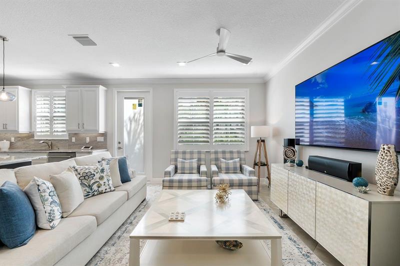 Image 6 of 37 For 3119 Waterside Cir  3119