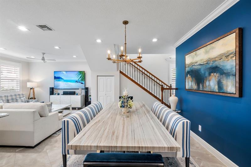 Image 8 of 37 For 3119 Waterside Cir  3119