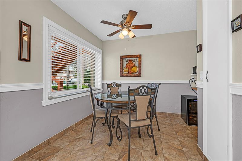 Image 15 of 45 For 1000 11th Ave  #2e