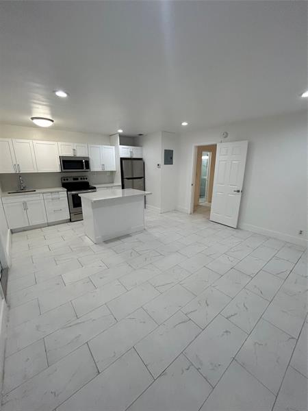 Details for 212 22nd St  4, Fort Lauderdale, FL 33315