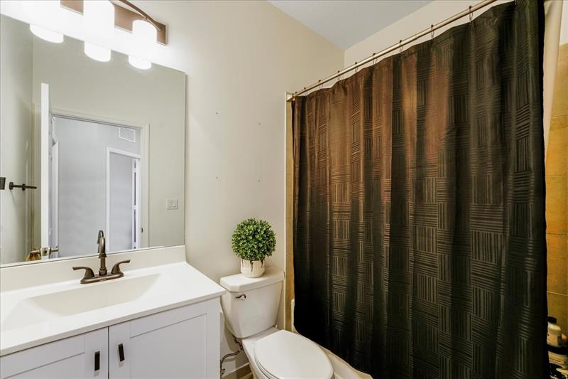 Image 23 of 31 For 5436 27th St  5436