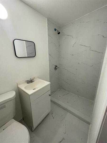 Image 3 of 9 For 6602 19th Ct # B