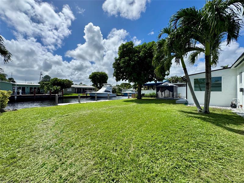 Image 24 of 30 For 1008 Mango Isle