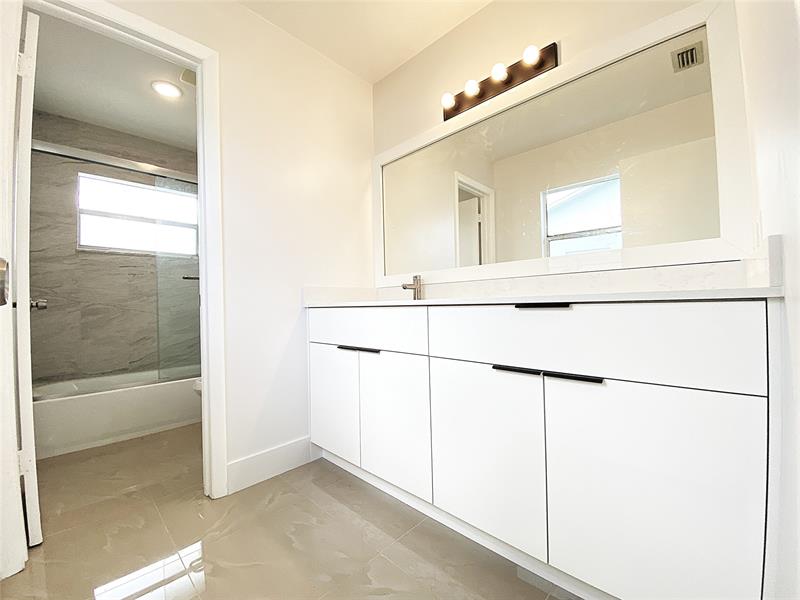 Image 21 of 38 For 225 Wrena Drive