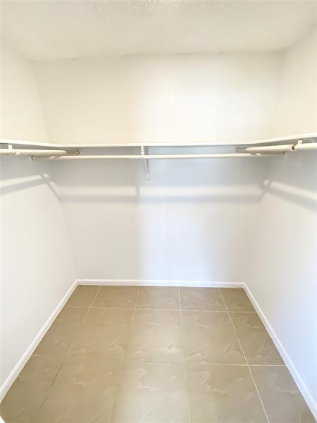 Image 24 of 38 For 225 Wrena Drive