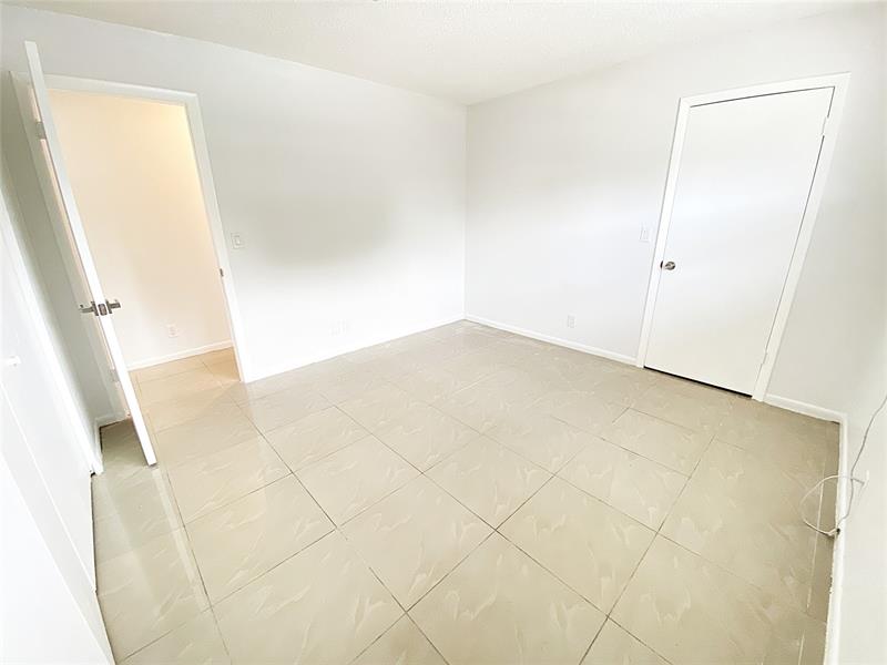 Image 27 of 38 For 225 Wrena Drive