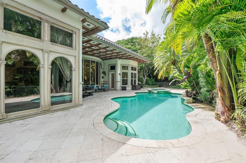 Image 35 of 49 For 10253 66th Dr