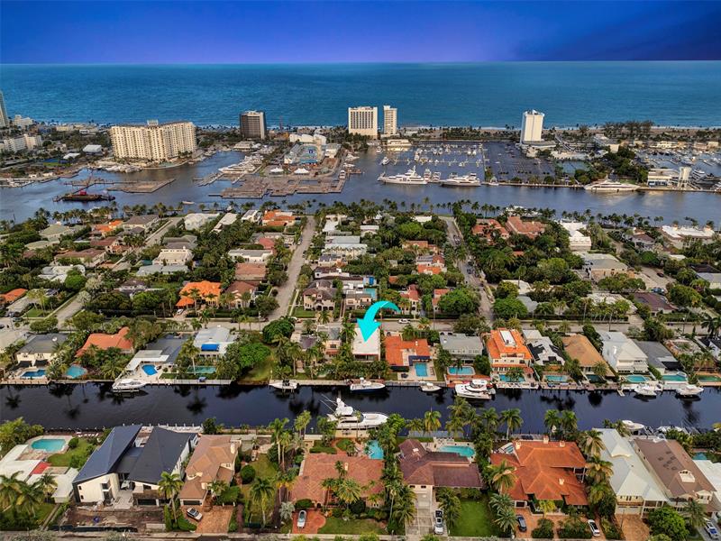 Image 10 of 73 For 609 Poinciana Dr