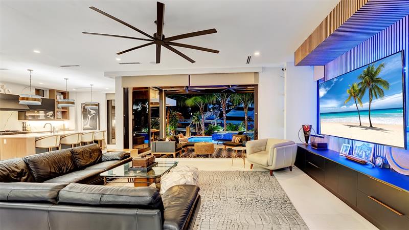 Image 65 of 73 For 609 Poinciana Dr