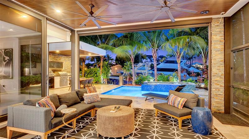 Image 66 of 73 For 609 Poinciana Dr