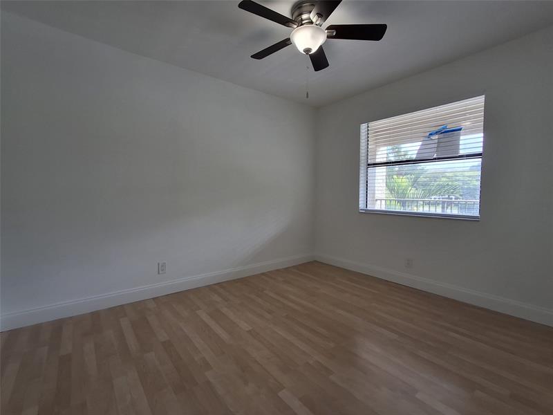 Image 15 of 18 For 8763 Shadow Wood Blvd  202