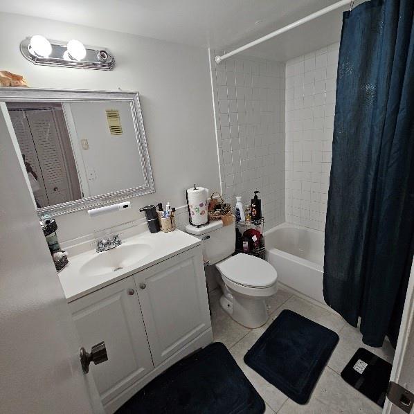 Image 8 of 8 For 2501 41st Ave  104