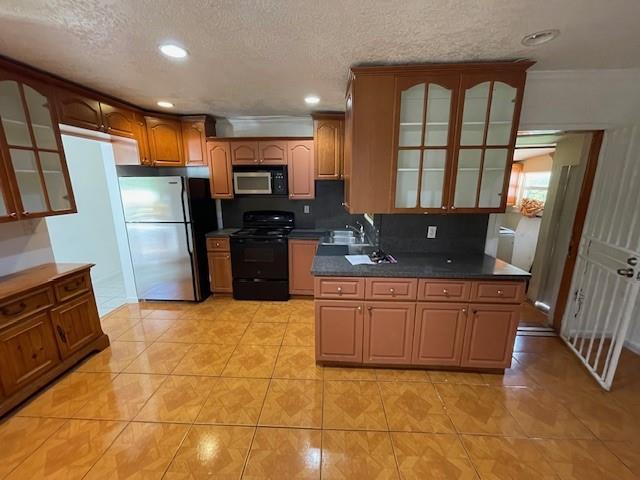 Image 3 of 11 For 19530 11th Ave