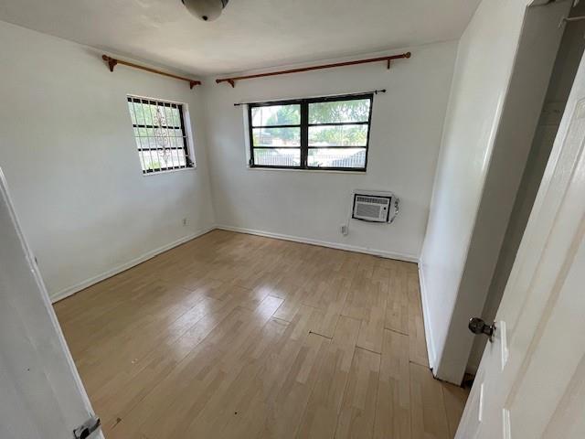 Image 6 of 11 For 19530 11th Ave