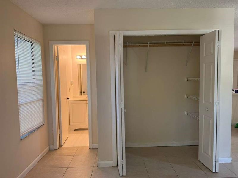 Image 13 of 16 For 4221 Mcnab Road  42