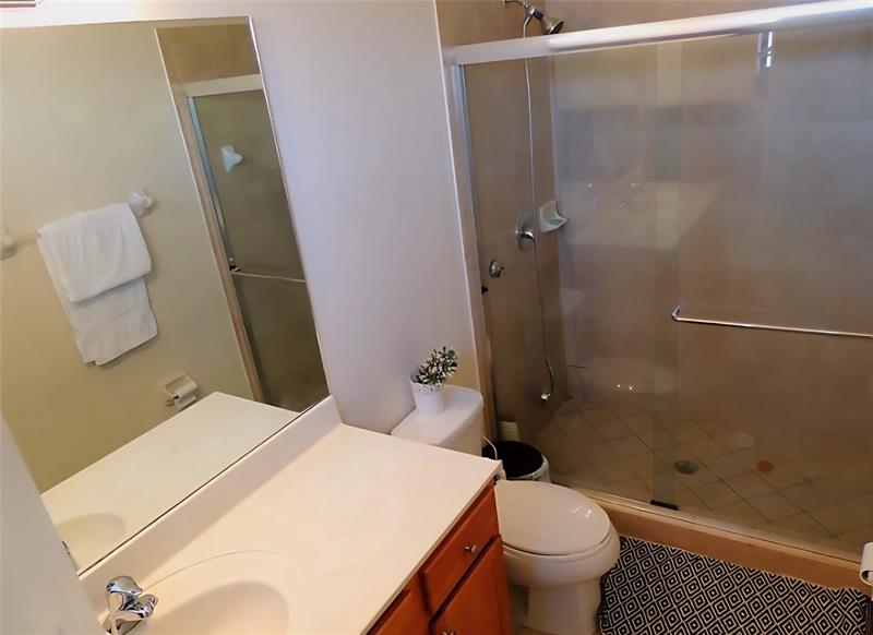 Image 22 of 46 For 8915 35th Ave  8915