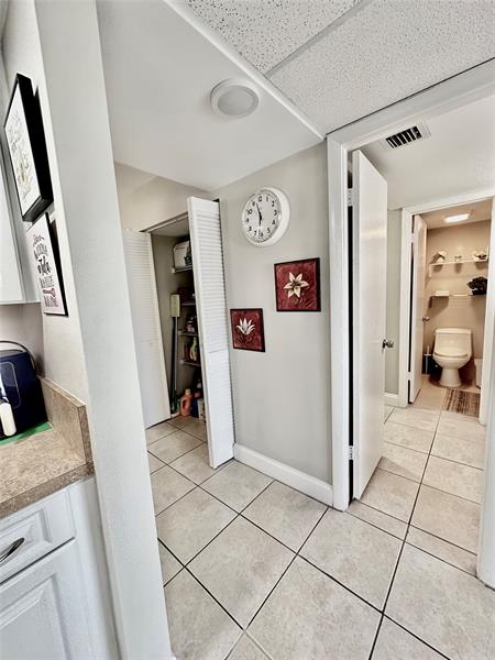 Image 10 of 35 For 9201 Lime Bay Blvd  214
