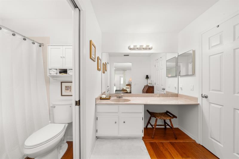 Image 22 of 32 For 609 Limetree Dr