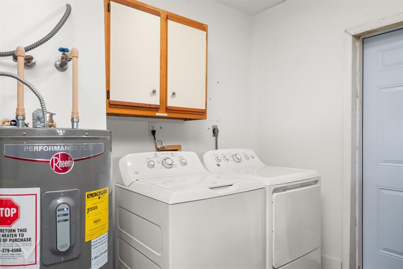 Image 29 of 32 For 609 Limetree Dr