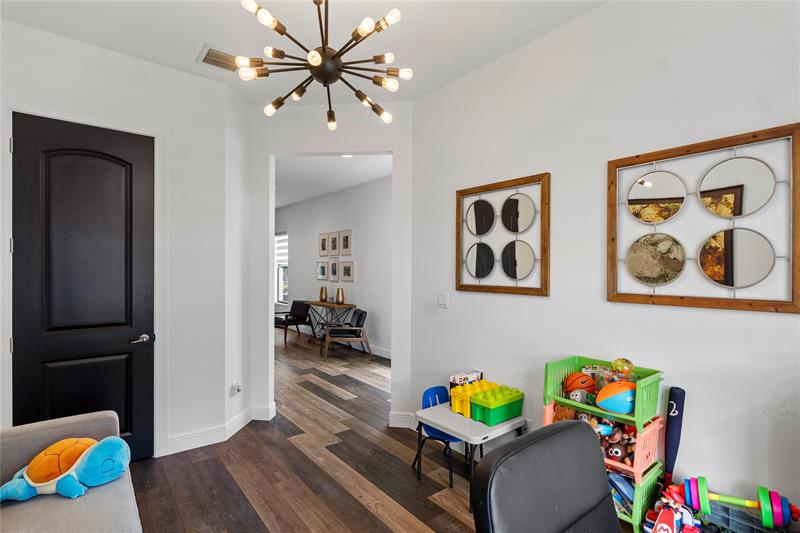 Image 11 of 67 For 3821 87th Way