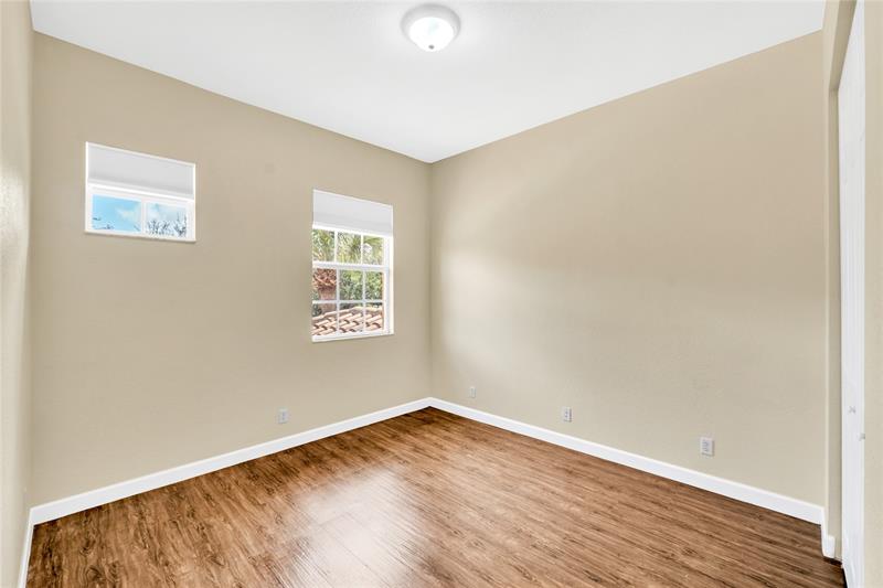 Image 16 of 37 For 8035 127th Ln  3e