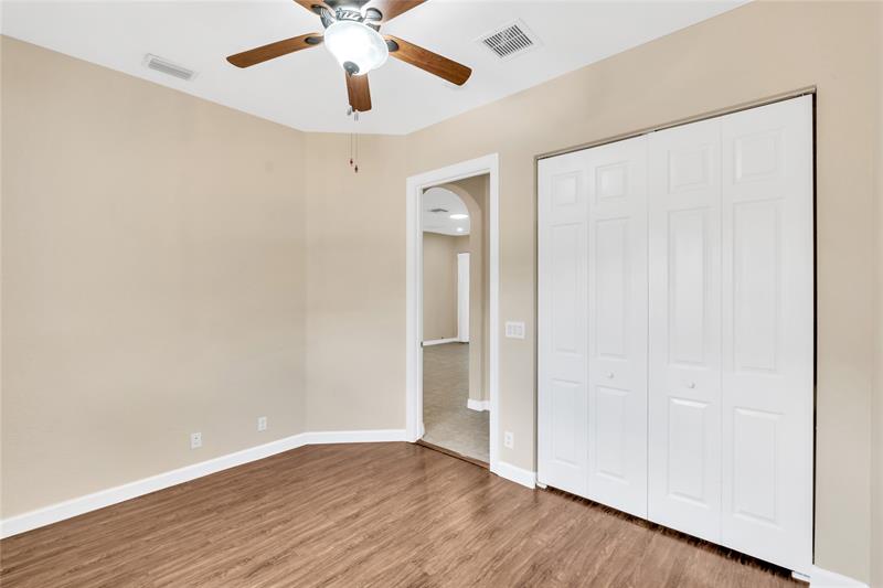 Image 20 of 37 For 8035 127th Ln  3e