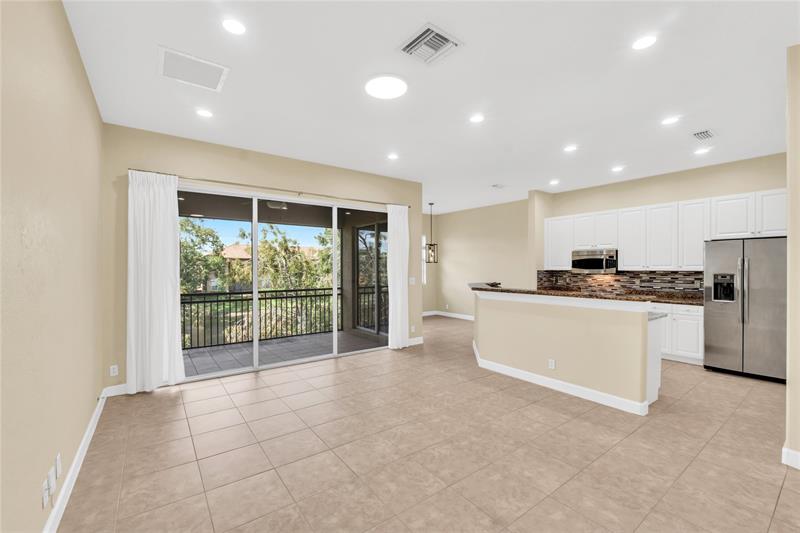 Image 4 of 37 For 8035 127th Ln  3e