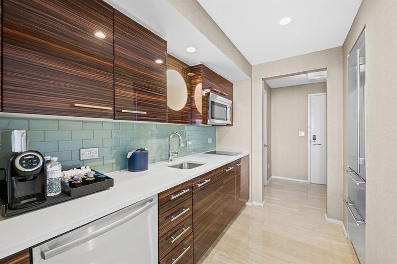 Image 11 of 22 For 551 Fort Lauderdale Beach Blvd  H1116