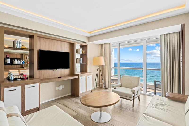 Image 3 of 22 For 551 Fort Lauderdale Beach Blvd  H1116