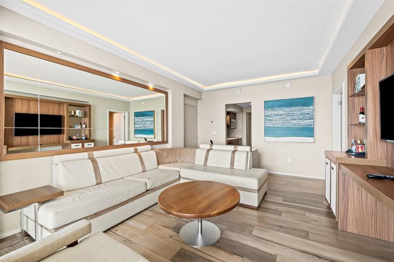 Image 9 of 22 For 551 Fort Lauderdale Beach Blvd  H1116