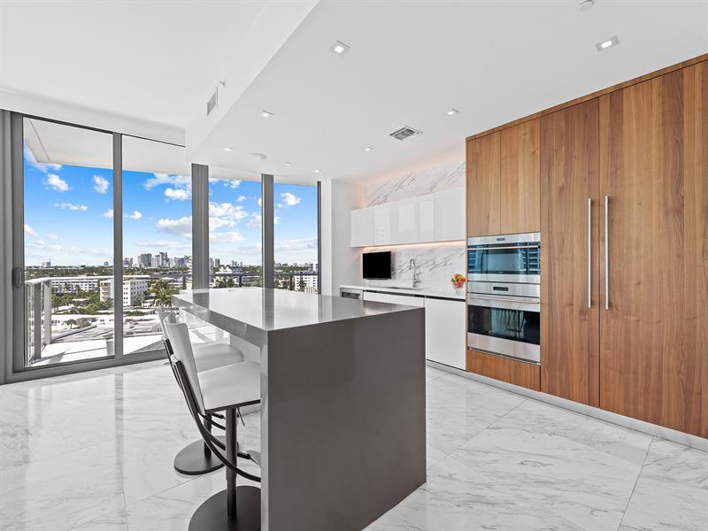 Image 15 of 45 For 701 Fort Lauderdale Beach Blvd  805