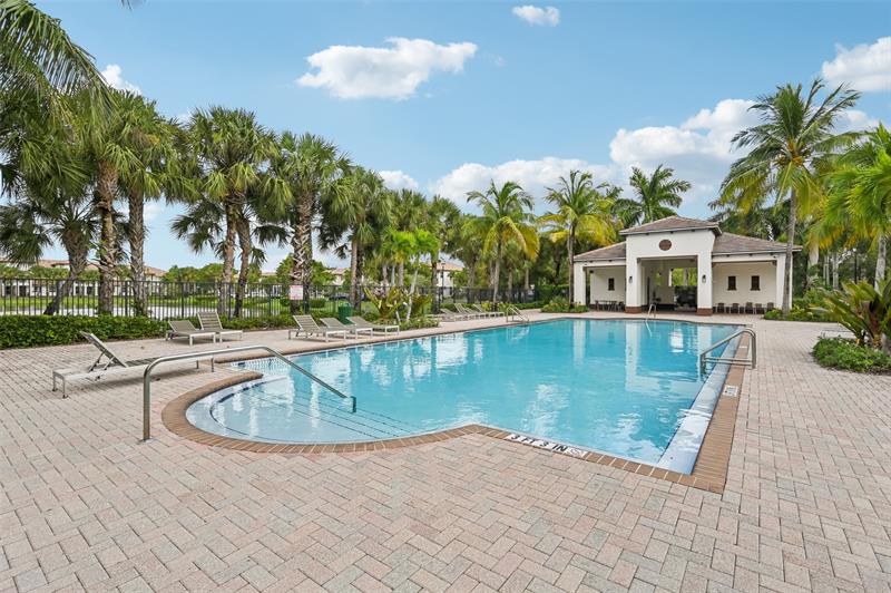 Image 39 of 55 For 4714 Monarch Way