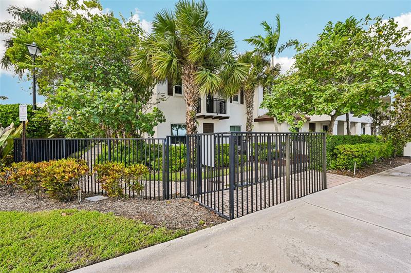 Image 41 of 55 For 4714 Monarch Way