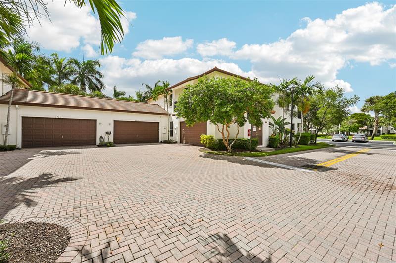 Image 45 of 55 For 4714 Monarch Way