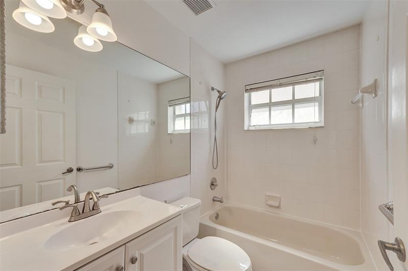 Image 23 of 31 For 13829 22nd St