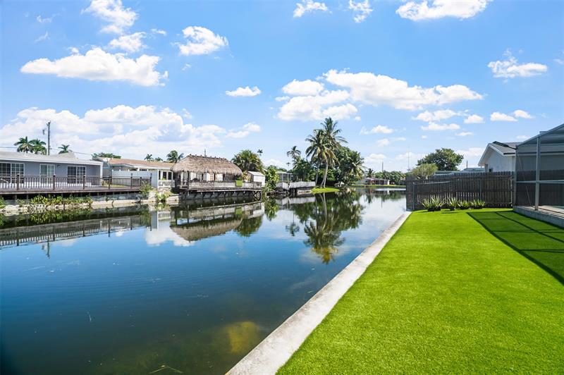 Image 25 of 42 For 6613 Dahlia Dr