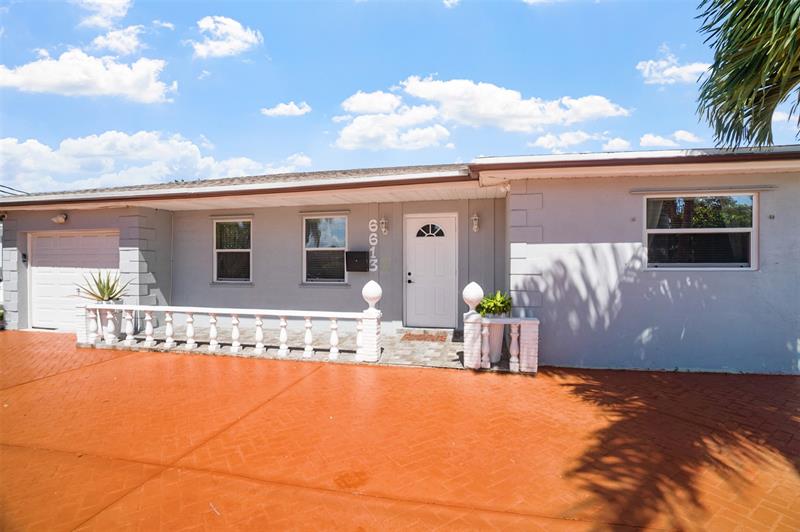 Image 4 of 42 For 6613 Dahlia Dr