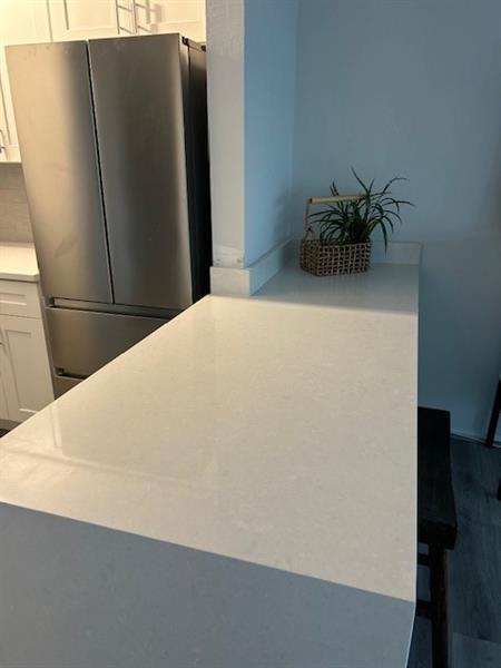 Image 5 of 32 For 4050 Ocean Dr 207