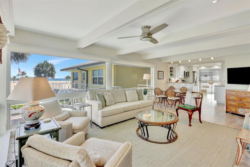 Image 4 of 28 For 2000 Ocean Ln  13