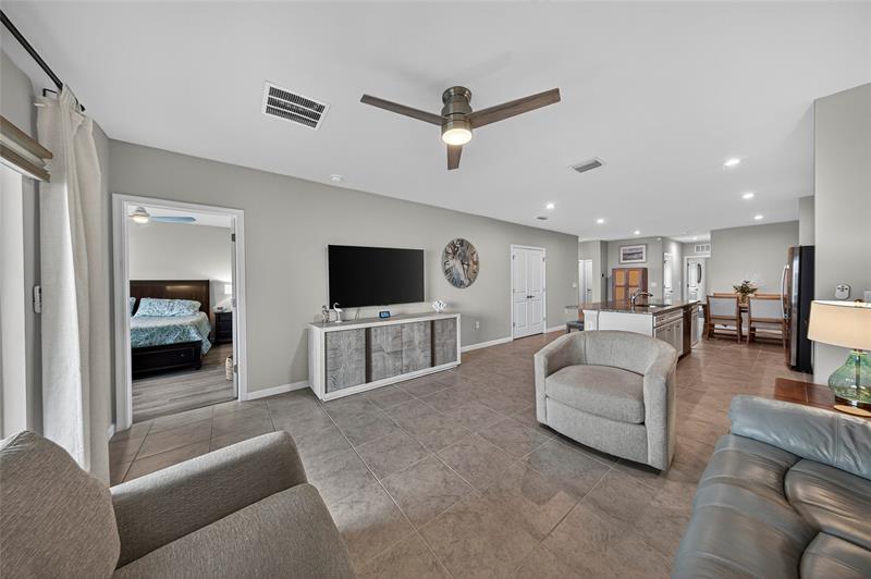 Image 20 of 44 For 9473 Libertas Way