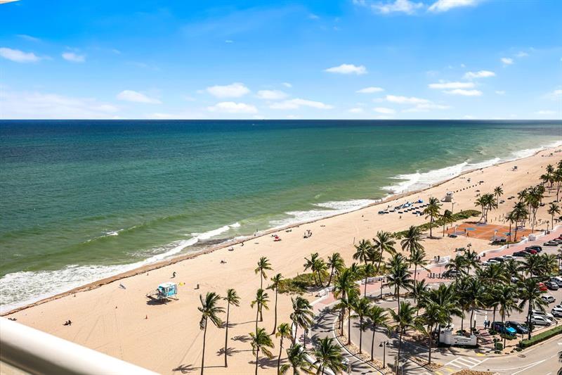Image 19 of 48 For 545 Fort Lauderdale Beach Blvd  1703 1704